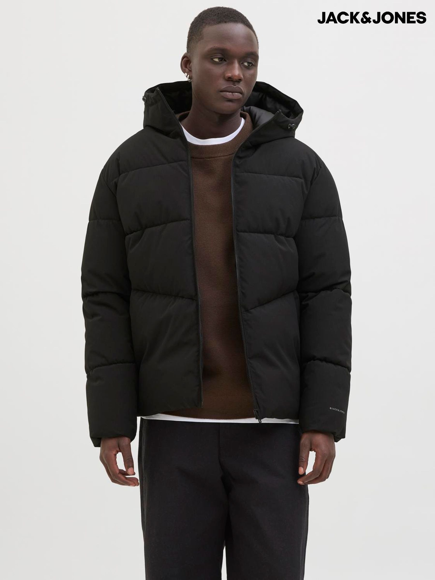 新品★春物 新作 メンズ*Jack-Jones*casual カラフル マルチ Rainbowボーダー 長袖シャツ 白/M 春シャツ 紳士 レターパック360発送可能 送料無料 ジャック アンド ジョーンズ メンズ カジュアルパンツ