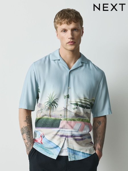 Lyseblå poolscene - Regular Relaxed Fit Print Revere Collar Short Sleeve Shirt