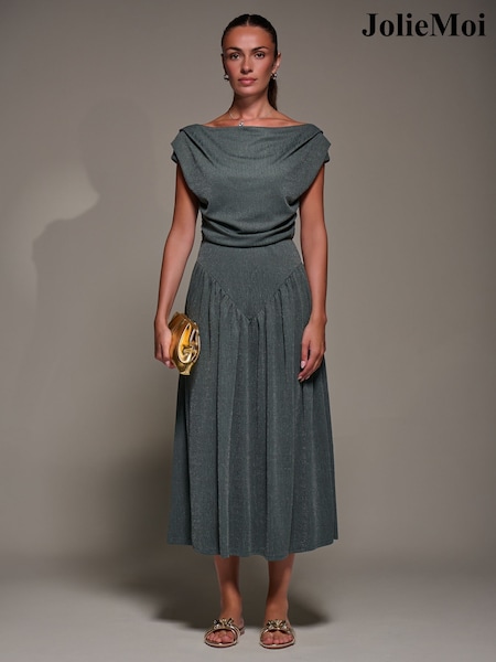 Jolie Moi Green Asymmetric Neckline Midaxi Dress (V29068) | €95