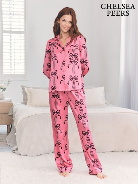 Chelsea Peers Pink Satin Bow Print Long Pyjamas Set (V30020) | R$ 545