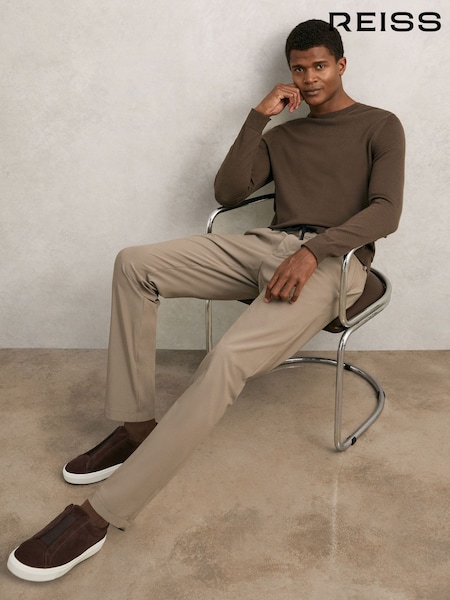 Reiss Taupe Brown Split Technical Stretch Relaxed Trousers (V30344) | €170