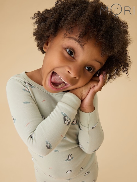 MORI Two Piece Pyjamas Set (V31014) | 168 QAR - 178 QAR