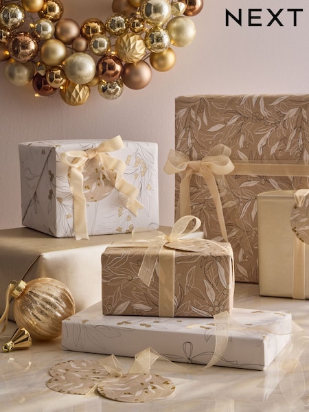 Set Of 3 Christmas Wrapping Paper Gift Tags And Ribbons Set