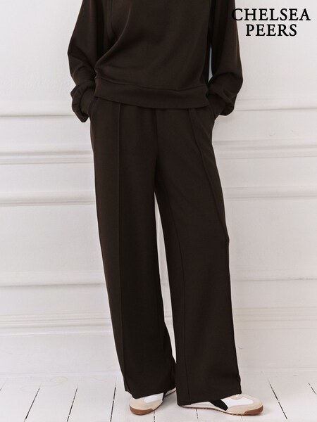 Chelsea Peers Brown LuxeComfort Scuba Joggers (V35746) | 234 QAR