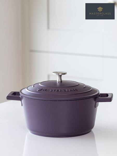 Masterclass Small Casserole Dish with Lid 2.5L (V39346) | 69 €