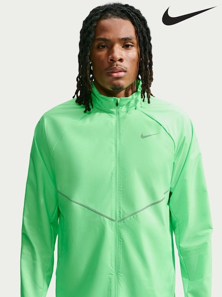 Illusion Green - Regular Nike Miler Uv Repel Running Jacket