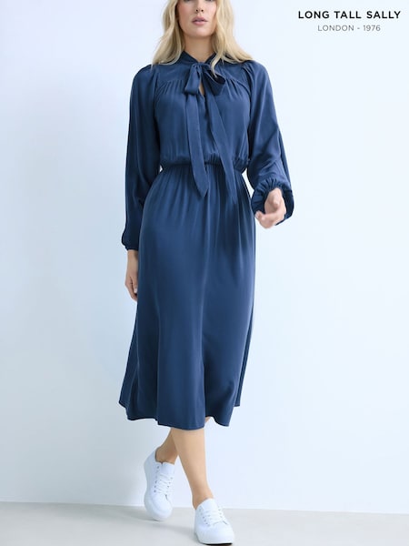 כחול  - Long Tall Sally Tie Neck Acid Wash Midi Dress (V44939) | ‏196‏₪