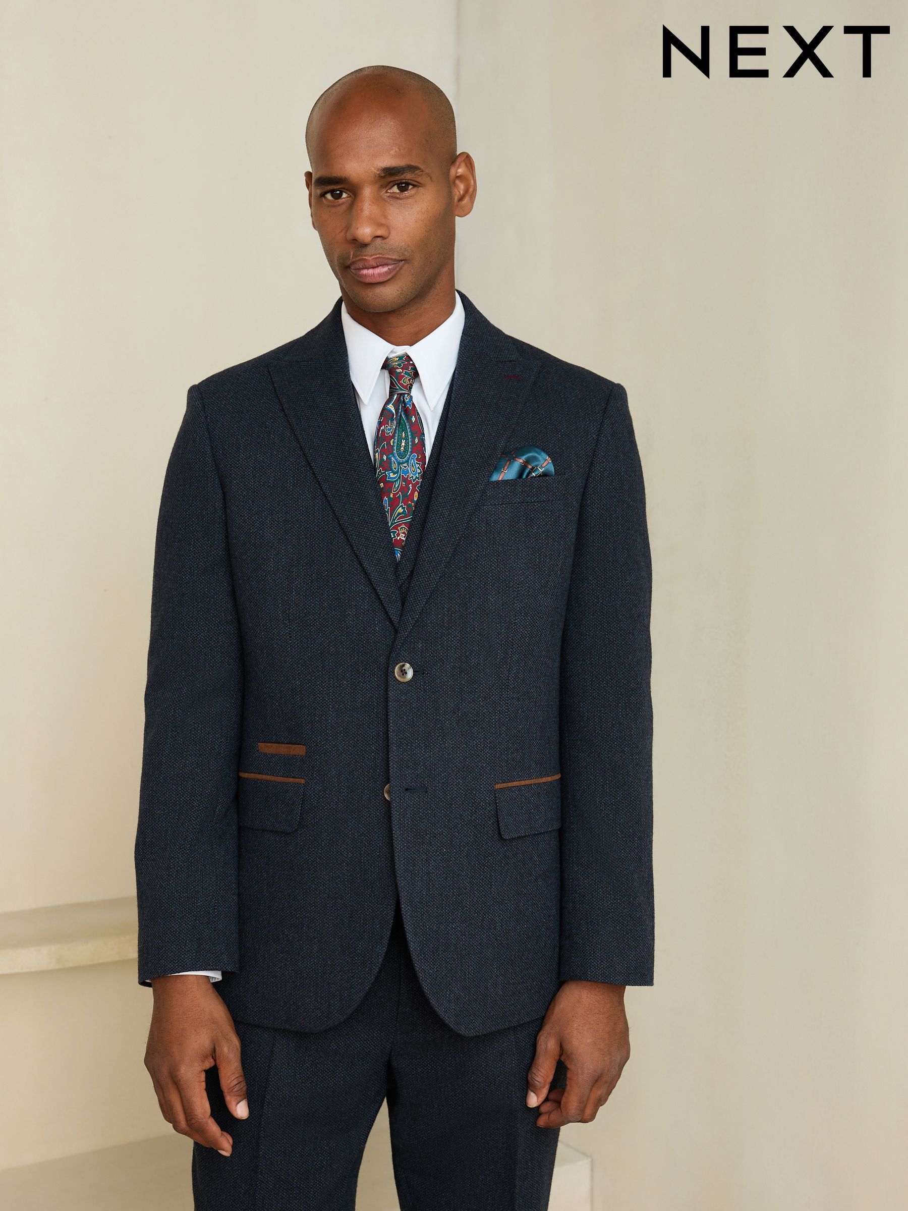 美品 ダークブルー 3ピースビジネススーツ 3 Piece Suits for Men | Next Japan