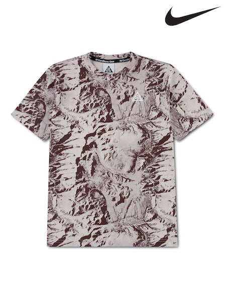 Brun - Nike Acg Mountain Printed T-shirt