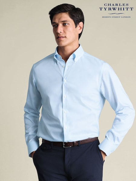 Charles Tyrwhitt Blue Non-Iron Button Down Stripe Shirt (V49149) | €99