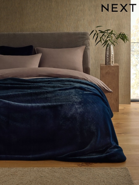 Plush Faux Fur Throw