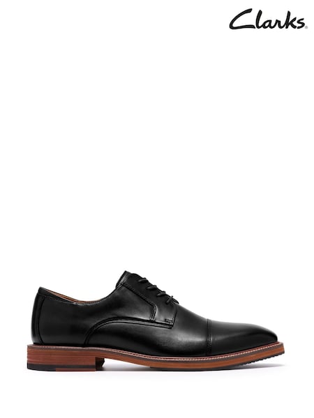 Svart - Regular Clarks Craft Emile Shoes