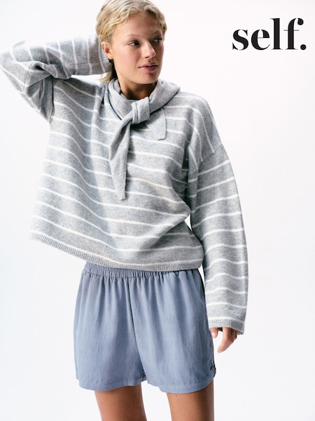 В серую полоску - Self. Knitted Jumper With Removable Scarf