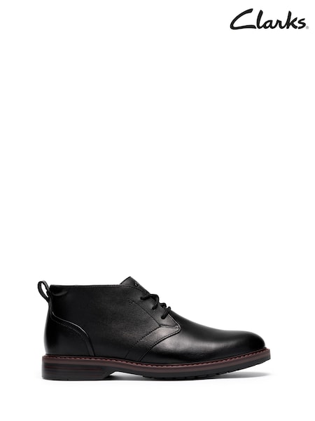Black - Clarks Aldwin2 Chukka Leather Shoes