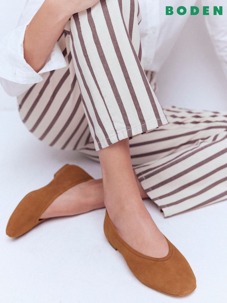 Boden Brown High Cut Ballet Shoes (V69394) | 663 SAR