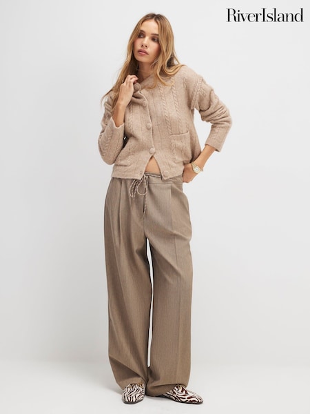 River Island Brown Short Sleeve Cable Knit Pocket Front Cardigan (V71837) | $115