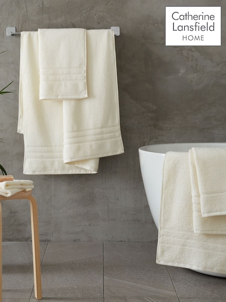 Catherine Lansfield Set of 2 Cream 100% Cotton Bath Sheet Towels (V72123) | AED163