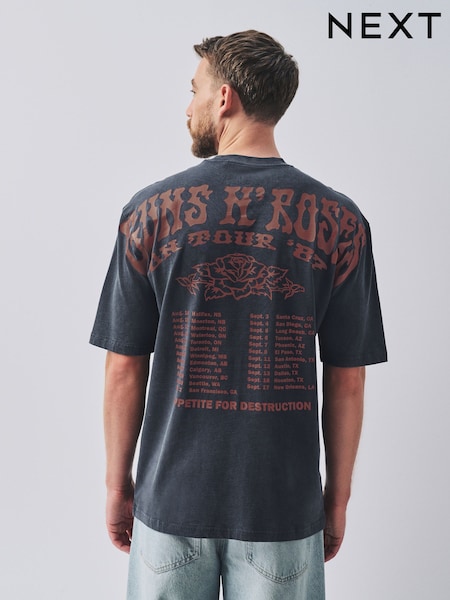 צבע שחור בעיטור של Guns N' Roses - Relaxed Fit Band Graphic Print T-shirt