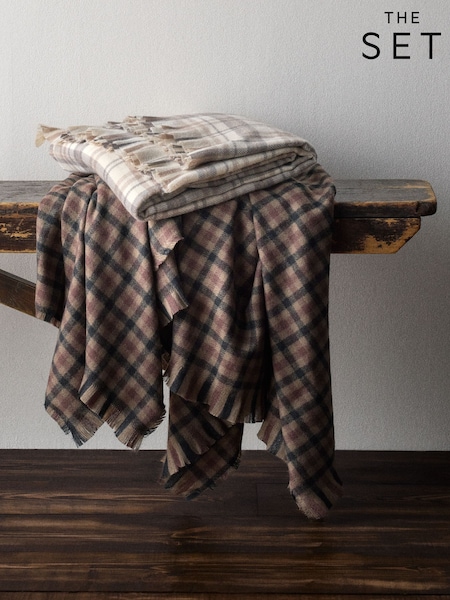 The Set 2 Pack Cosy Throws