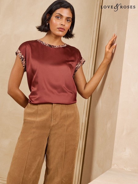 boja rđe Brown - Love & Roses Animal Tipped Saten prednji dres, zadnji deo sa Okrugli izrez Top