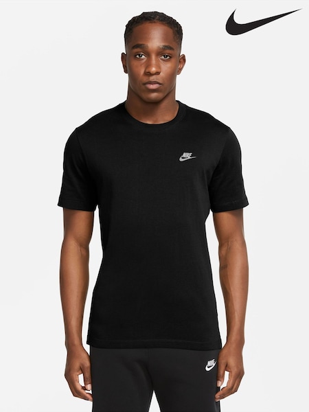 Black - Regular Nike Short Sleeve Club T-shirt