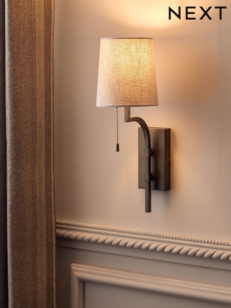 Hanbury Wall Light