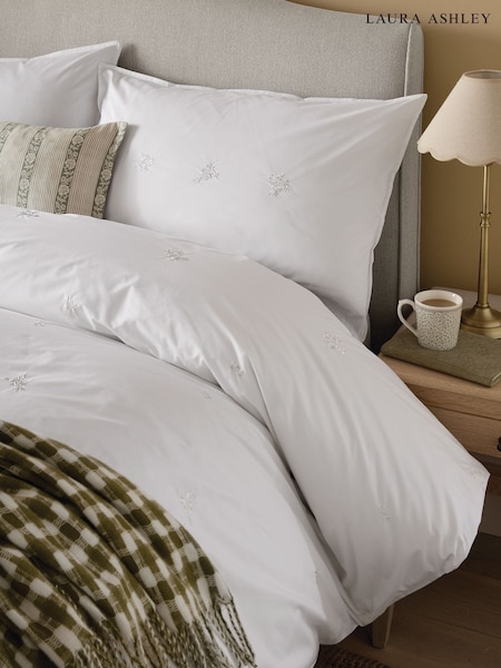Laura Ashley White Keeleigh Posy 200 Thread Count Duvet Cover and Pillowcase Set (W10683) | AED320 - AED611