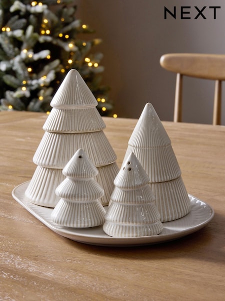 Ceramic Christmas Tree Salt & Pepper Set With Tray