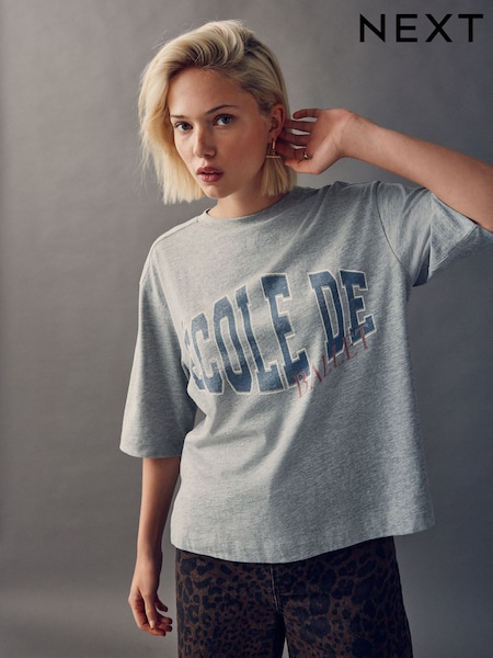 Grey Oversize Slogan Graphic Print Short Sleeve Crew Neck T-Shirt (W21887) | 54 QAR