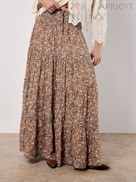 Apricot Green Ditsy Print Tiered Maxi Skirt (W22974) | €51