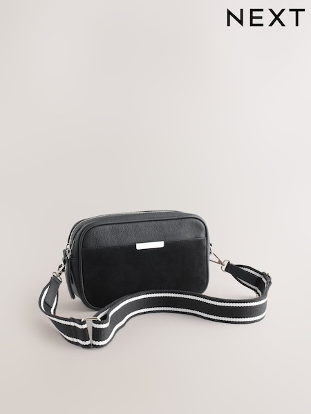 Black Leather Camera Bag (W23985) | €51