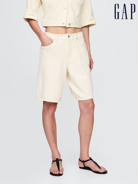 Gap Cream Mid Rise 11"" Longline Denim Shorts (W24444) | €57