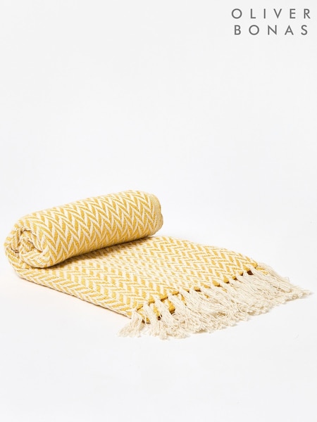 Oliver Bonas Yellow Niru Woven Chevron Throw (W24498) | €40