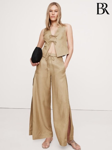 Banana Republic Ultra High Rise Wide Leg Slit Trousers (W24669) | 782 LEI