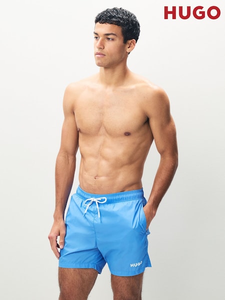 HUGO Logo Swim Shorts (W25933) | R$ 485
