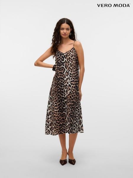 VERO MODA Brown Printed Loose Fit Maxi Dress (W27127) | €40