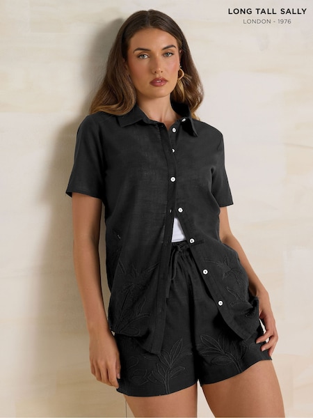 Long Tall Sally Black 100% Cotton Embroidered Hem Shorts (W27150) | R$ 275