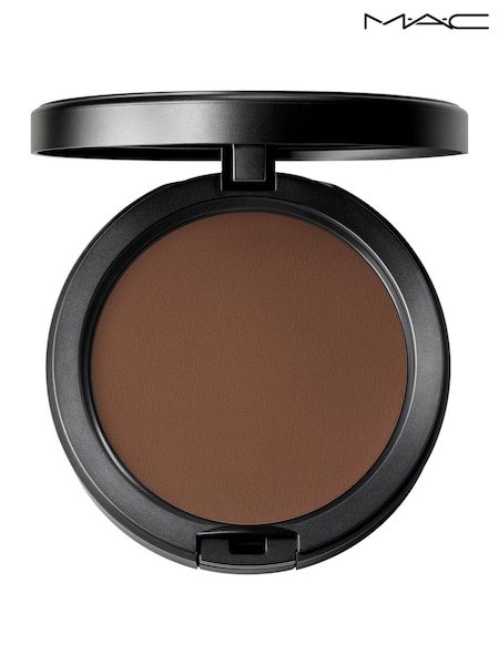 MAC Studio Fix Powder Plus Foundation (W28408) | €45