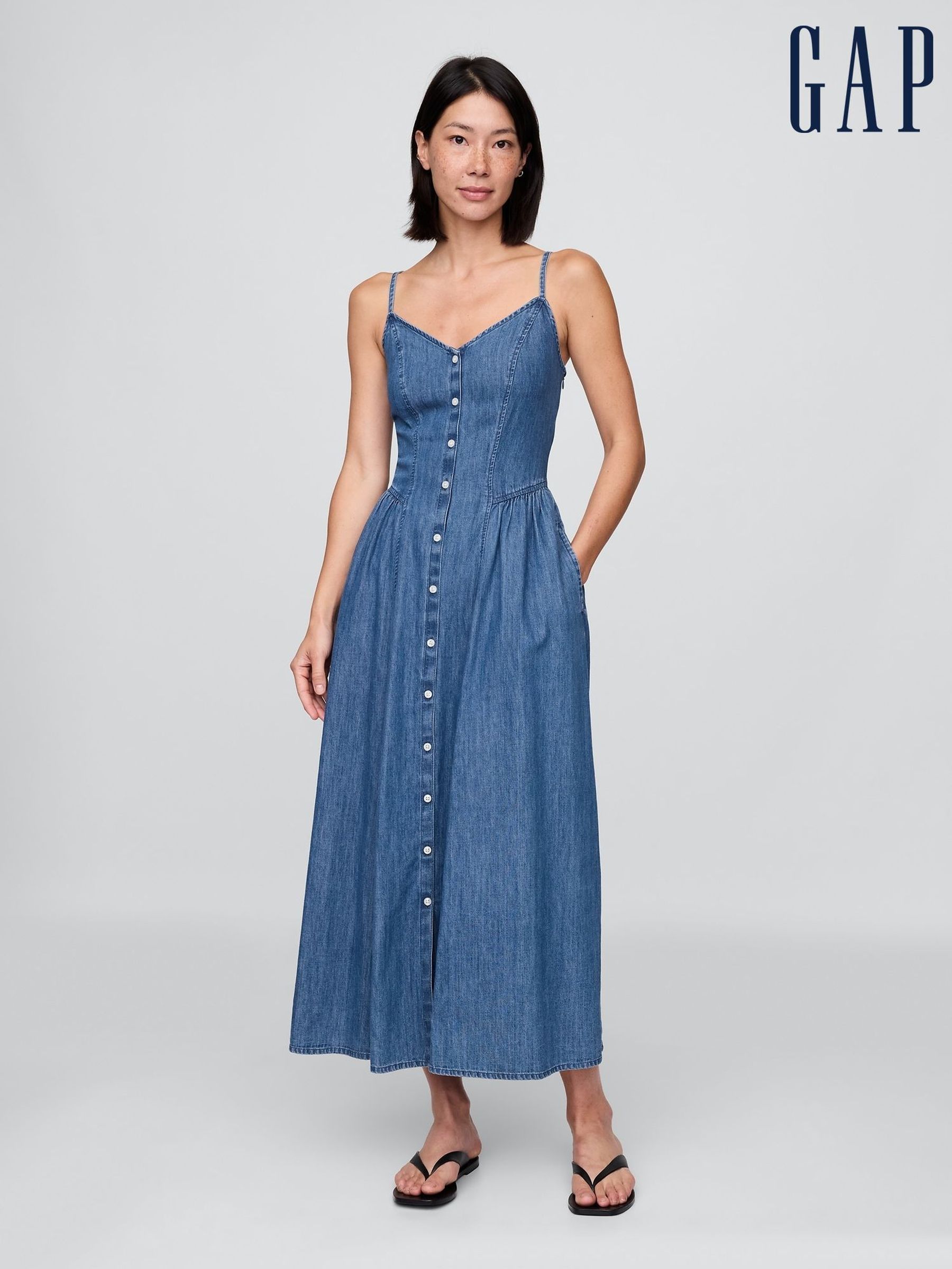 long flowy casual dresses Mide Maxi Dress with Sleeves in Deep Pink S / Deep Pink The lightweight fabric allows Full Coverage Size:Small 9 Best Swim Dresses