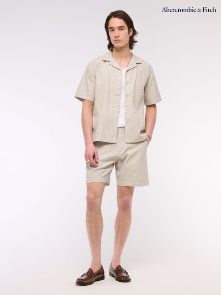 Abercrombie & Fitch Cream Linen Shorts (W29307) | €69
