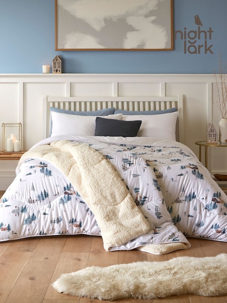 Night Lark Christmas Cosy Throw Duvet (W29952) | 364 QAR