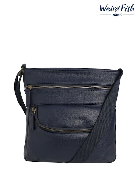 Blå - Weird Fish Tilford Plain Crossbody Bag (W30118) | kr950