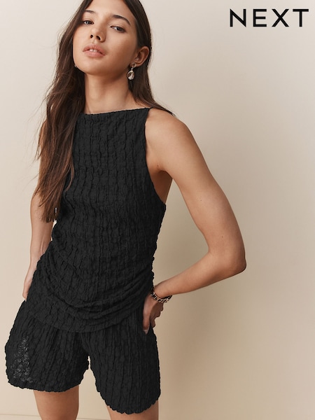 Black Textured Drawstring Shorts (W32204) | R$ 225