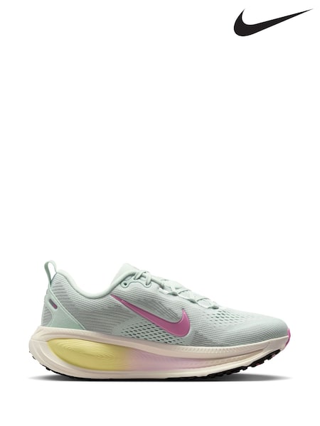 Nike Green Vomero 18 Road Running Trainers (W32585) | €191