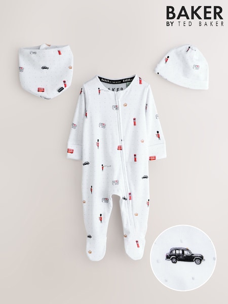 Baker by Ted Baker London Sleepsuit, Hat and Bib White Gift Set (W34180) | R$ 295 - R$ 325