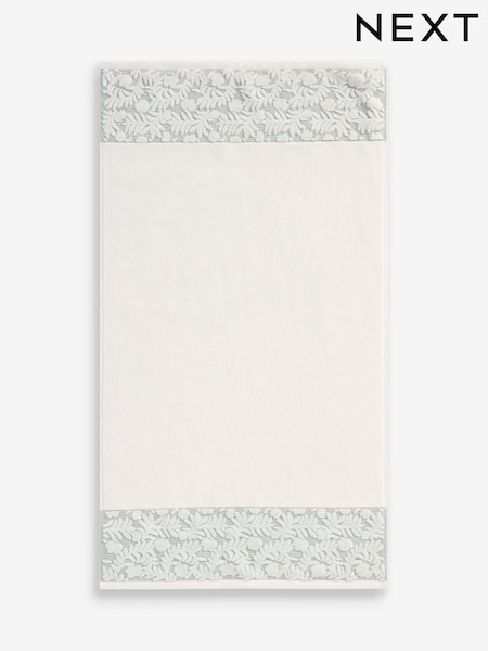 White/Green Floral Border Towel (W35586) | ¥ 1,380 - ¥ 3,110