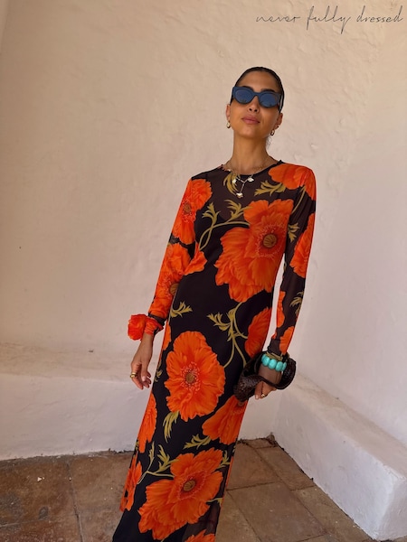 Never Fully Dressed Black Poppy Mesh Dress (W35748) | €126