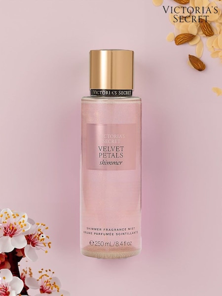 Victoria's Secret Velvet Petals Shimmer Body Mist 250ml (W45358) | €22.50
