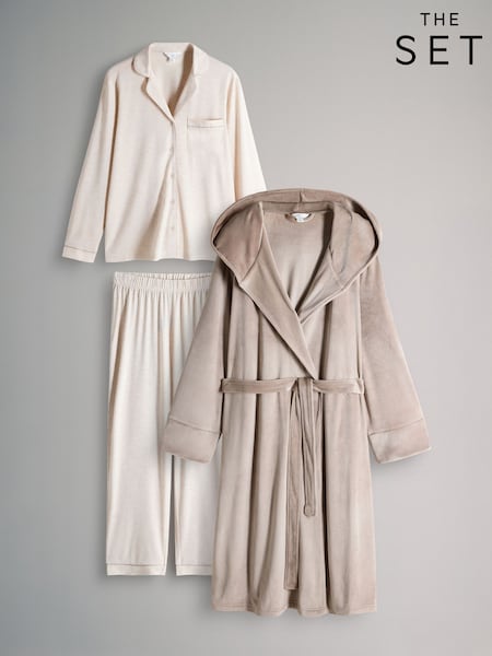 The Set Oatmeal 3 Pack Traditional Pyjamas & Dressing Gown Set (W46809) | €48