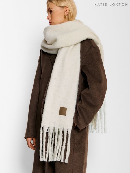 Katie Loxton Oversized Tassel Scarf (W49299) | 39 €